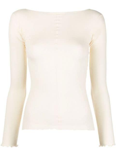 scallop edge sweater by BASERANGE