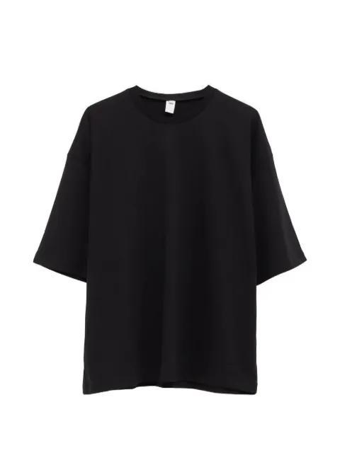 short-sleeve T-shirt by BASERANGE