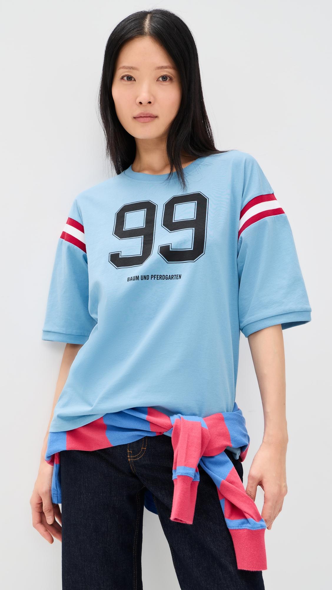 July Tee by BAUM UND PFERDGARTEN