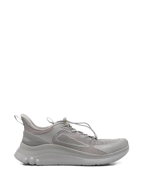 grid-pattern toggle-fastening sneakers by BBACK