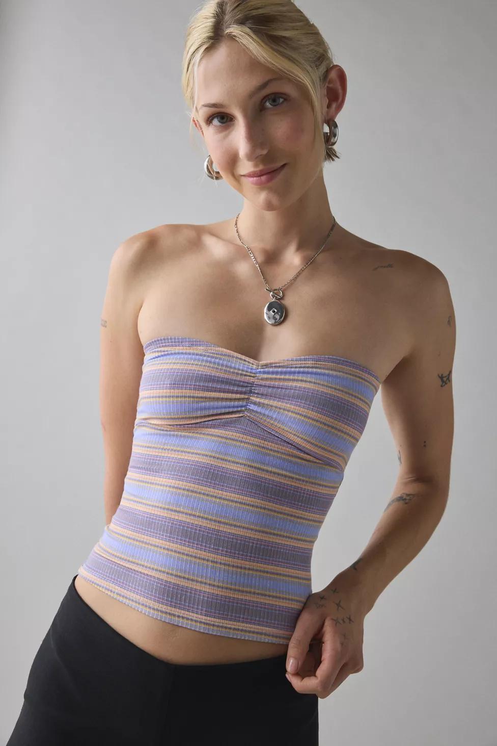 BDG Carla Sweetheart Neckline Printed Ribbed Knit Tube Top by BDG BDG Carla Sweetheart Neckline Printed Ribbed Knit Tube Top by BDG