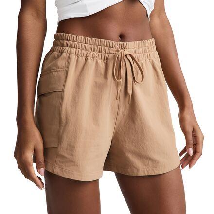 Breeze Short by BEYOND YOGA