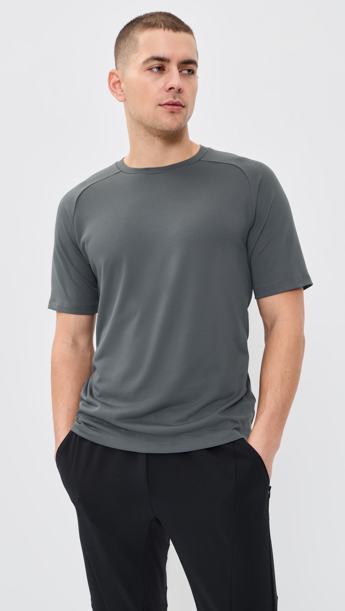 Performance Tee by BEYOND YOGA
