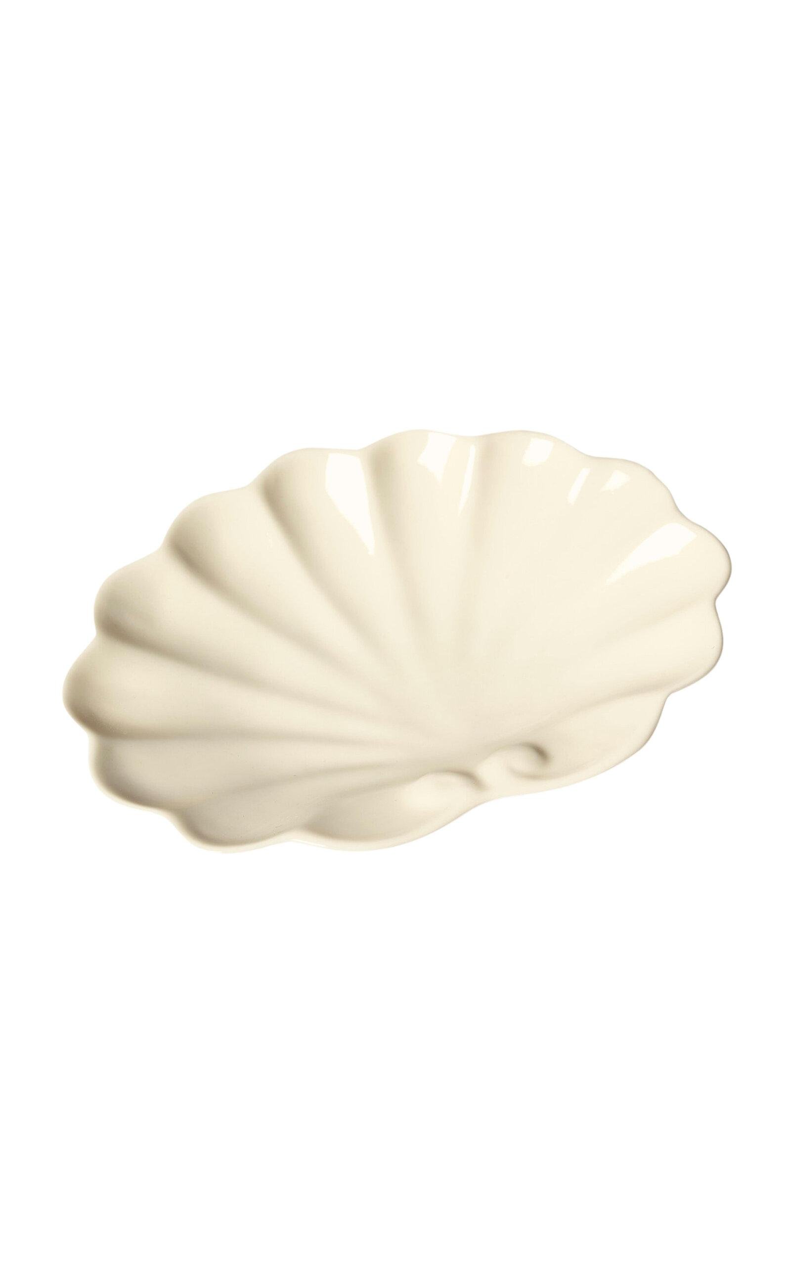 Bienaimé The Shell Porcelain Soap Dish - Moda Operandi by BIENAIME