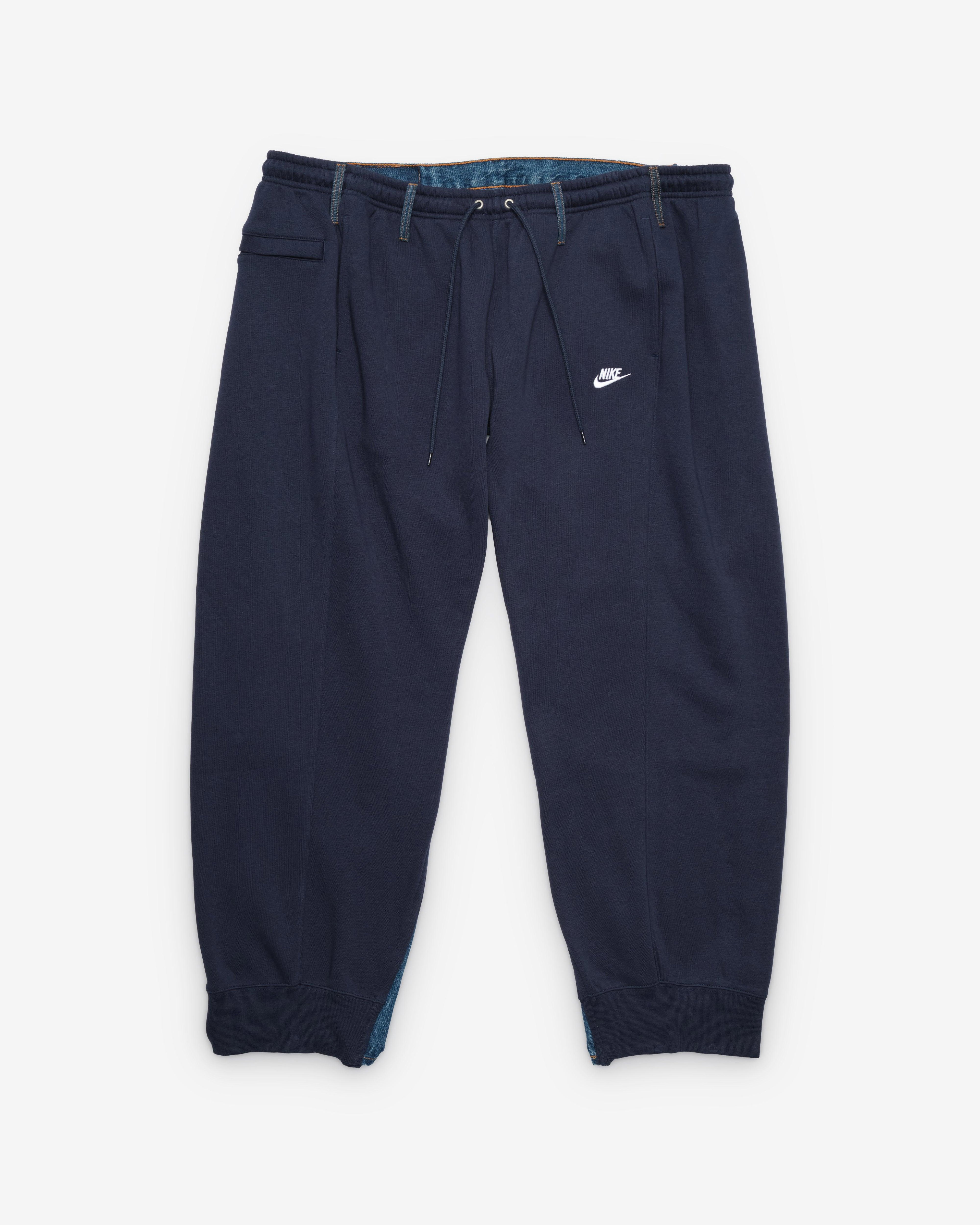 Bless - Women's Overjogging Jeans - (Dark Blue) by BLESS