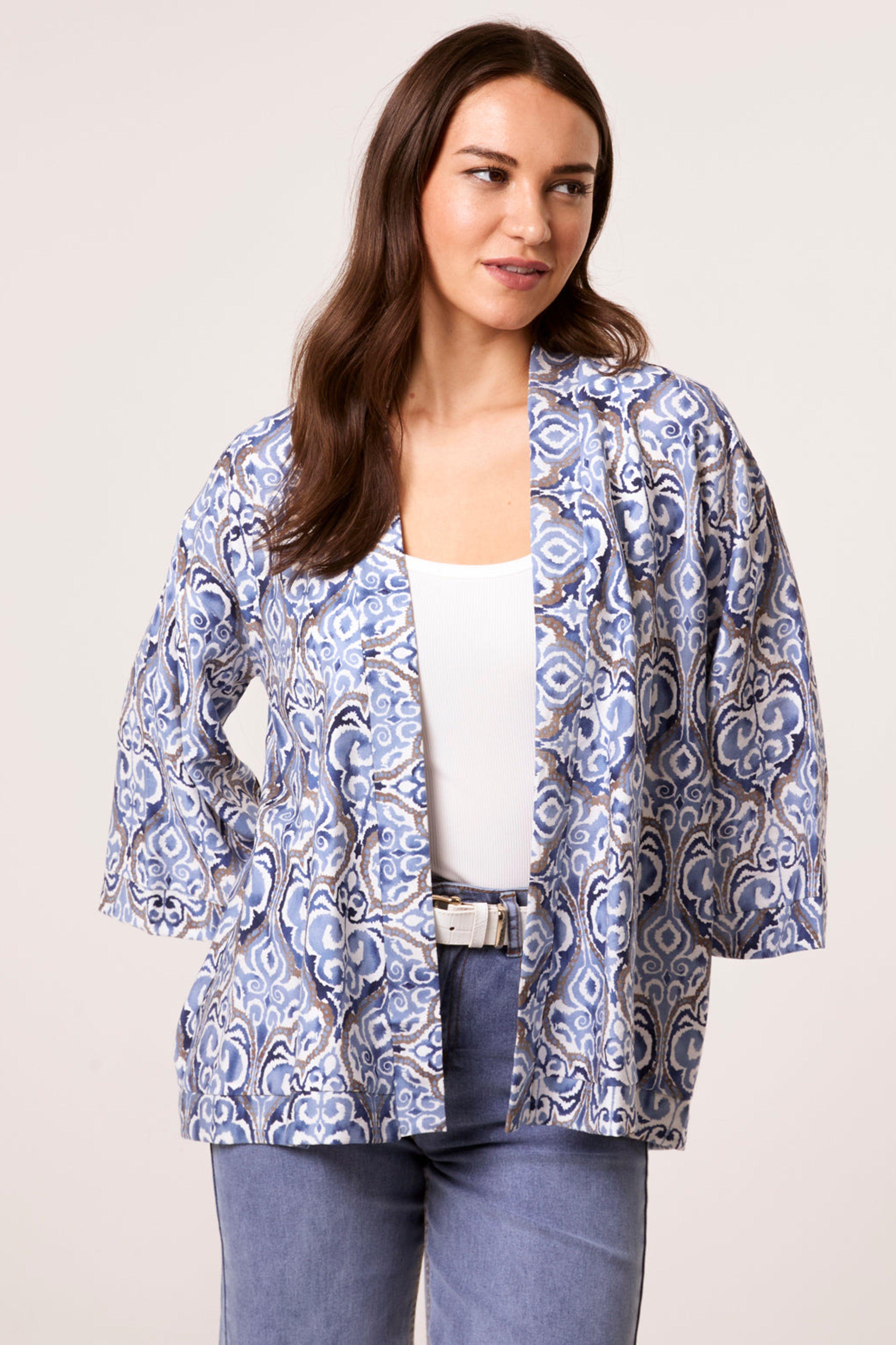 Navy 3/4 Sleeve Kimono by BLUE VANILLA