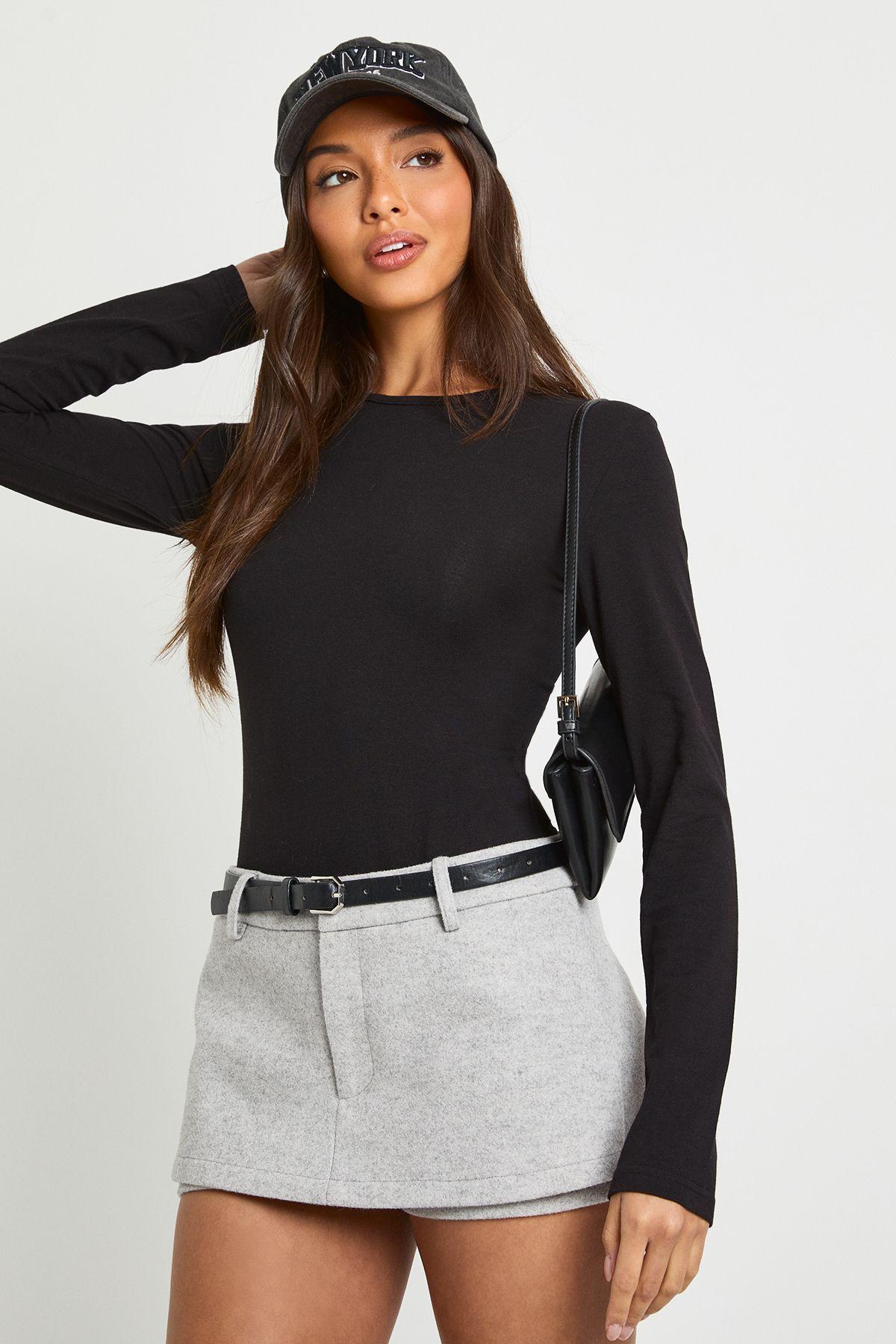 Basic Long Sleeve Crew Neck Bodysuit by BOOHOO
