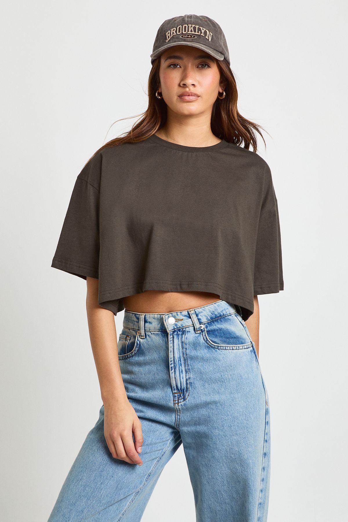 Basic Oversized Boxy Crop T-Shirt by BOOHOO