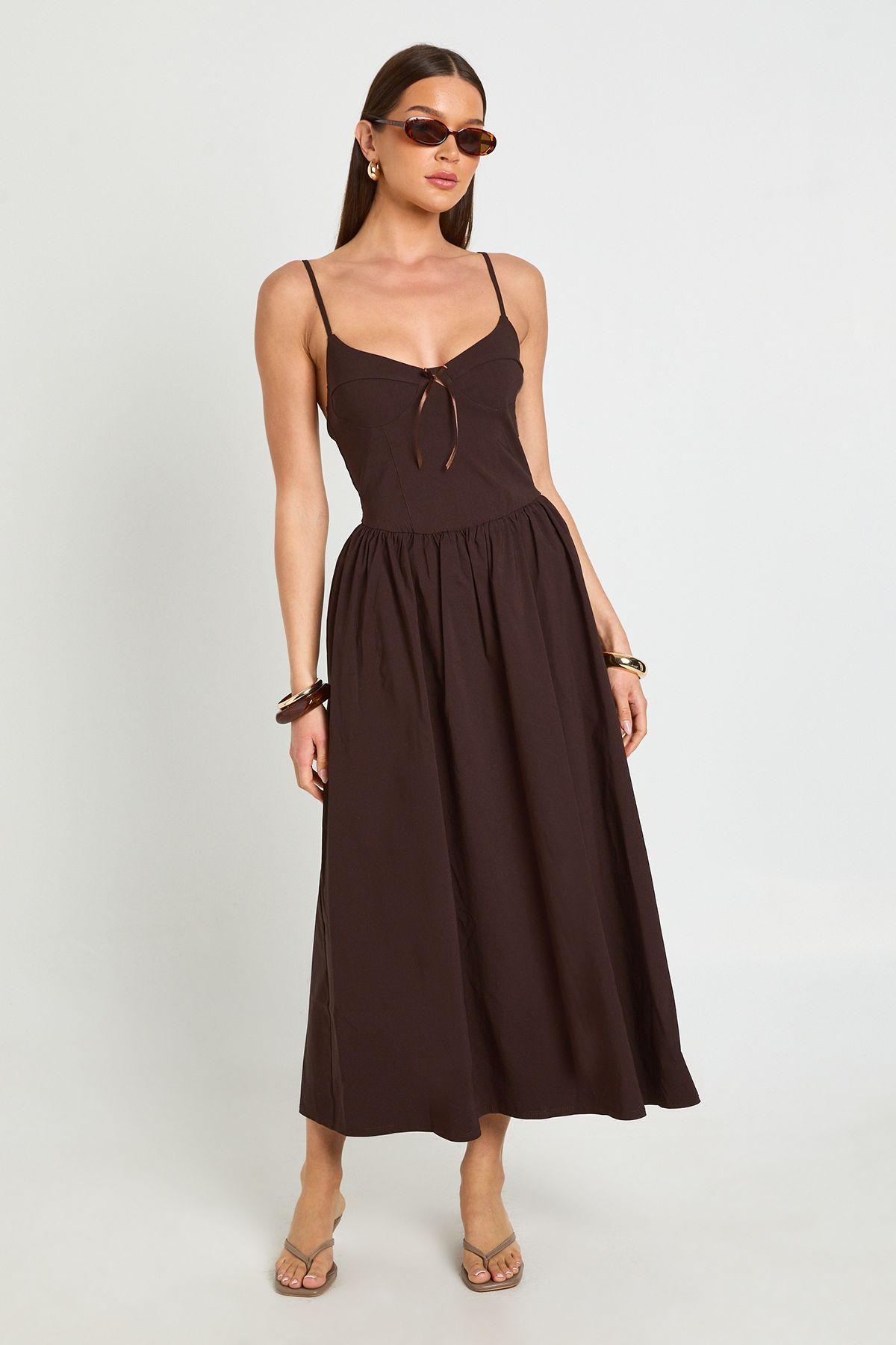 Bengaline Bust Cup detail Cami strap Midaxi Dress by BOOHOO