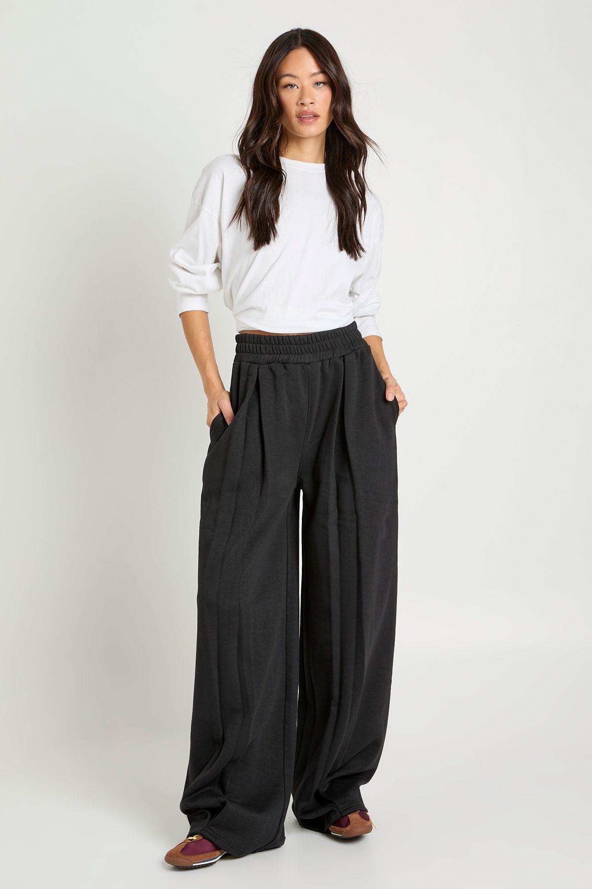 Boohoo Tall High Waist Pleat Detail Straight Leg Jogger by BOOHOO