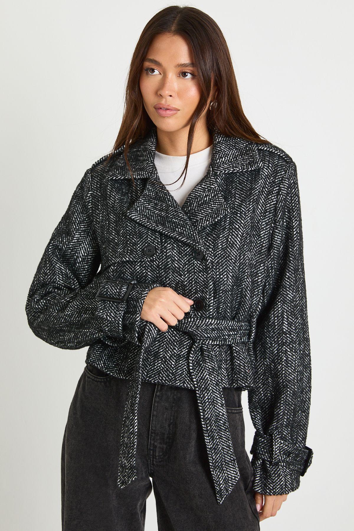 Boucle Cropped Wool Look Jacket by BOOHOO