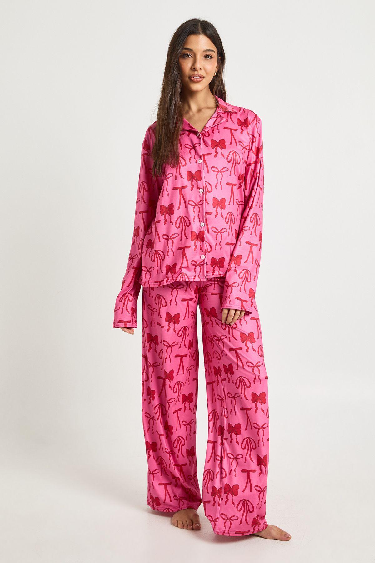 Bow Print Long Sleeve Shirt & Trousers Pyjama Set by BOOHOO
