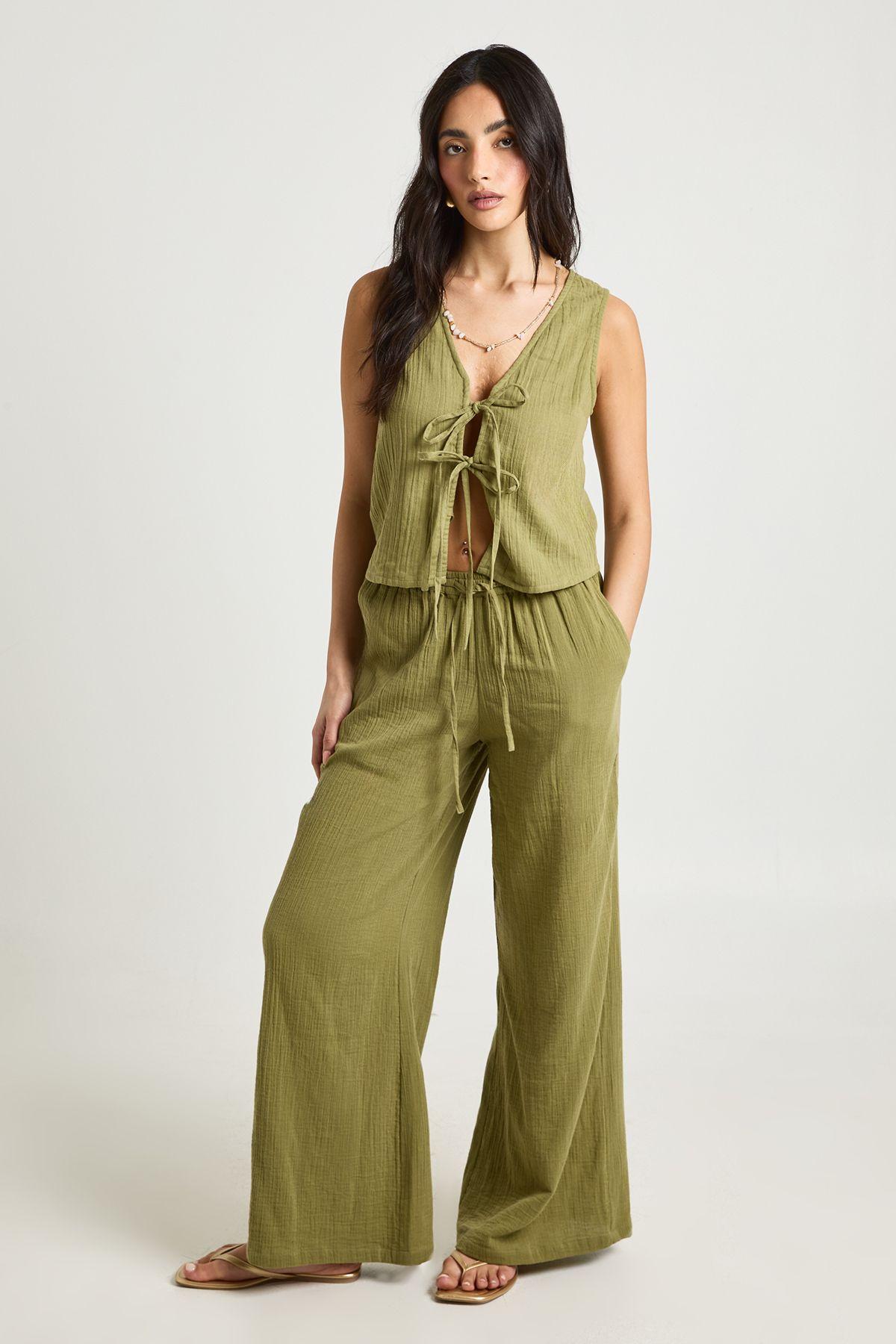 Cheesecloth Elasticated Waist Wide Leg Trousers by BOOHOO