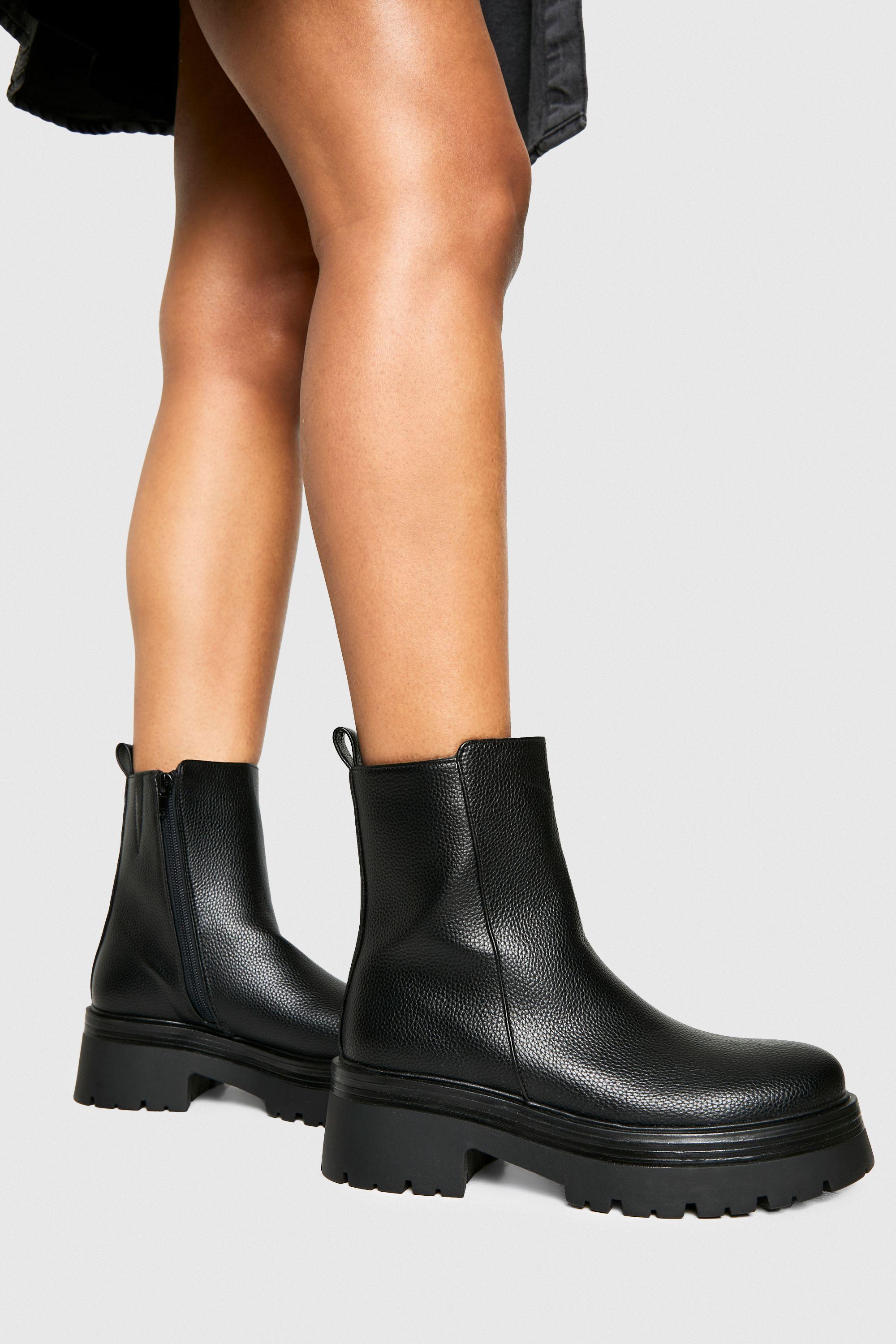 Chunky Elastic Panel Chelsea Boots by BOOHOO