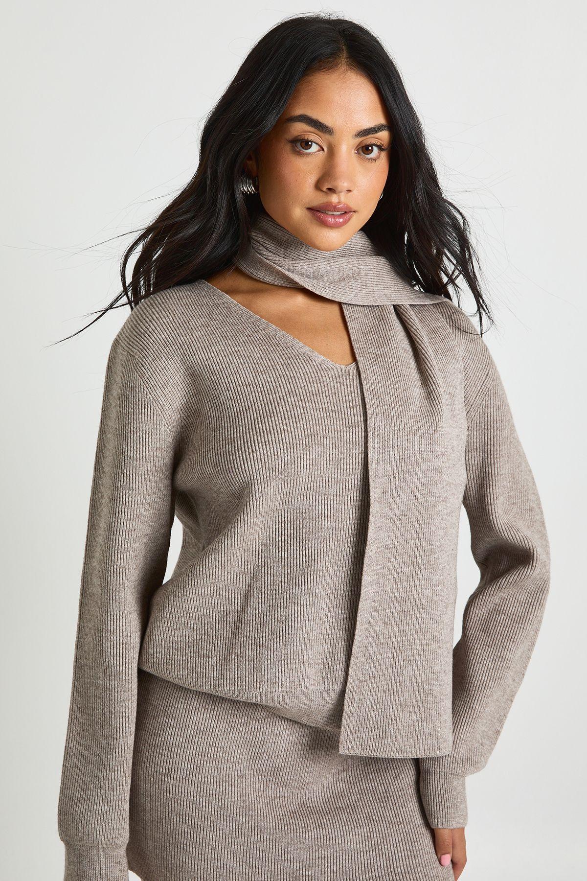 Chunky Rib Boxy Fit Jumper and Scarf 2 Piece by BOOHOO