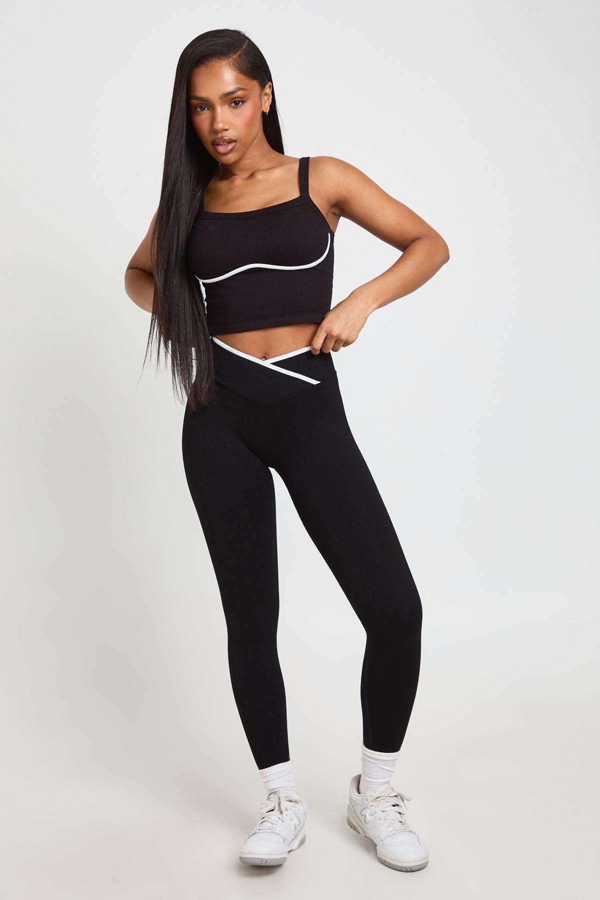 Contour Ribbed Seamless Contrast Bum Scrunch Wrap Active Leggings by BOOHOO