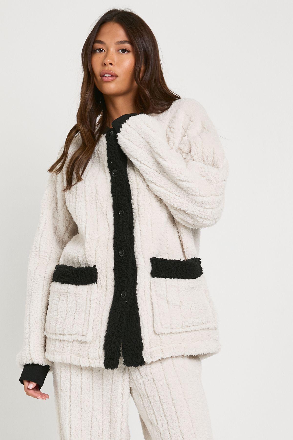 Contrast Edge Fleece Cardigan & Trousers Lounge Set by BOOHOO