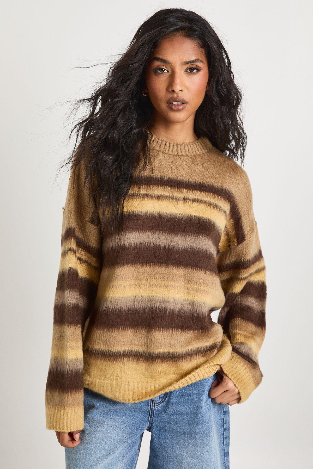 Crew Neck Super Soft Stripe Knitted Jumper by BOOHOO