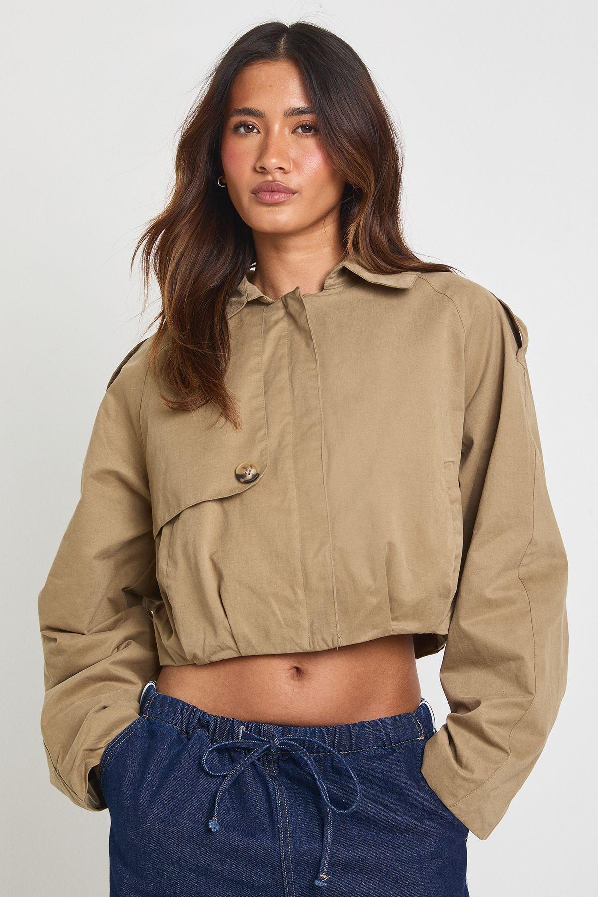 Cropped Utility Trench Jacket by BOOHOO
