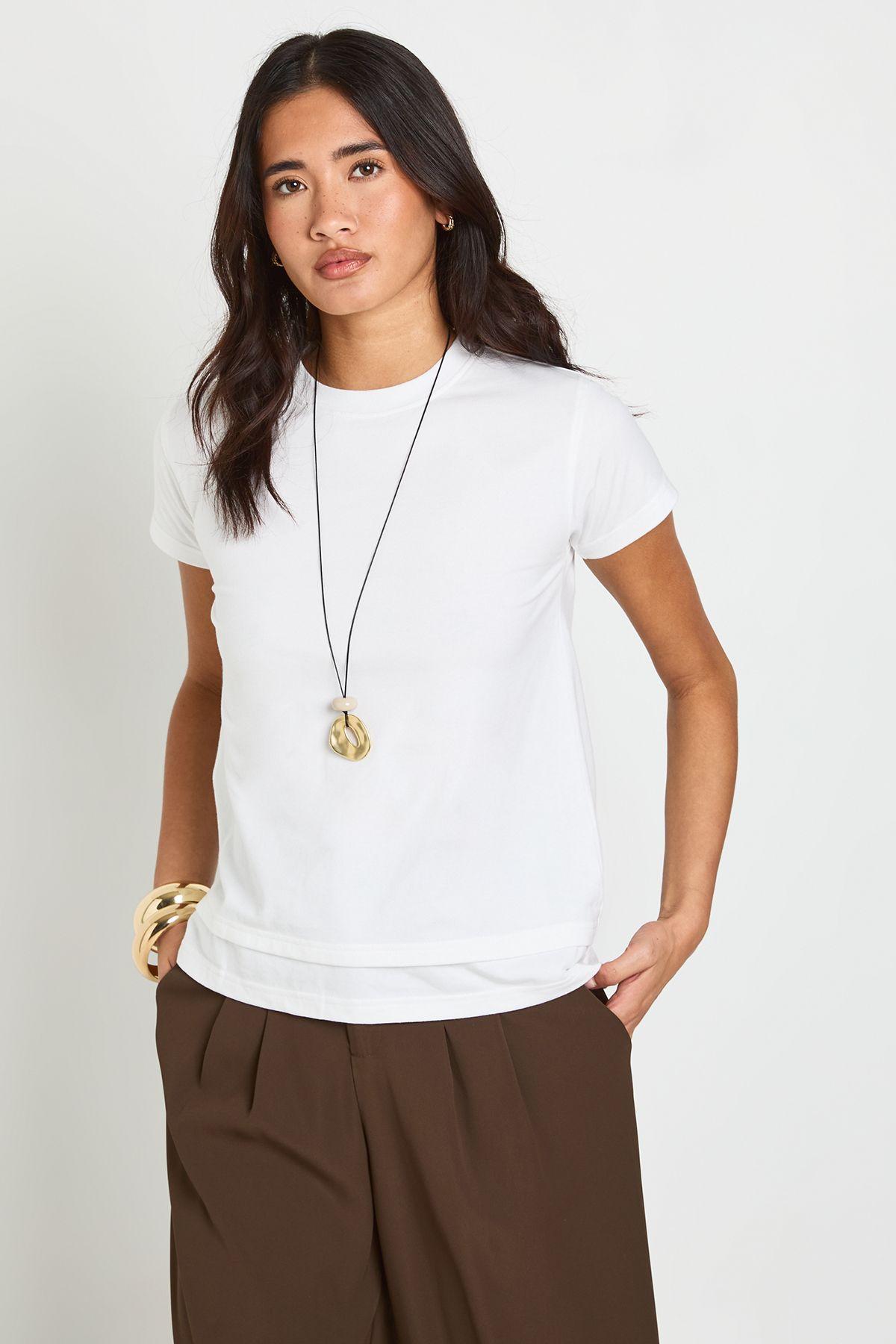 Double Hem T-Shirt by BOOHOO