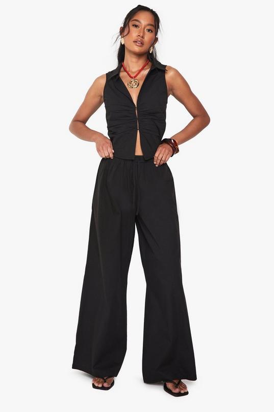 Drawstring Waist Poplin Wide Leg Trousers by BOOHOO