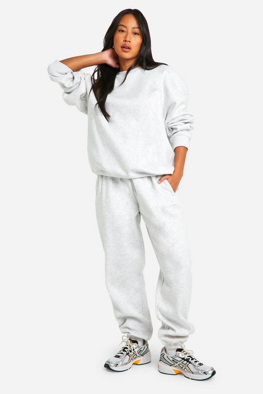Dsgn Studio Embroidered Cuffed Oversized Jogger by BOOHOO