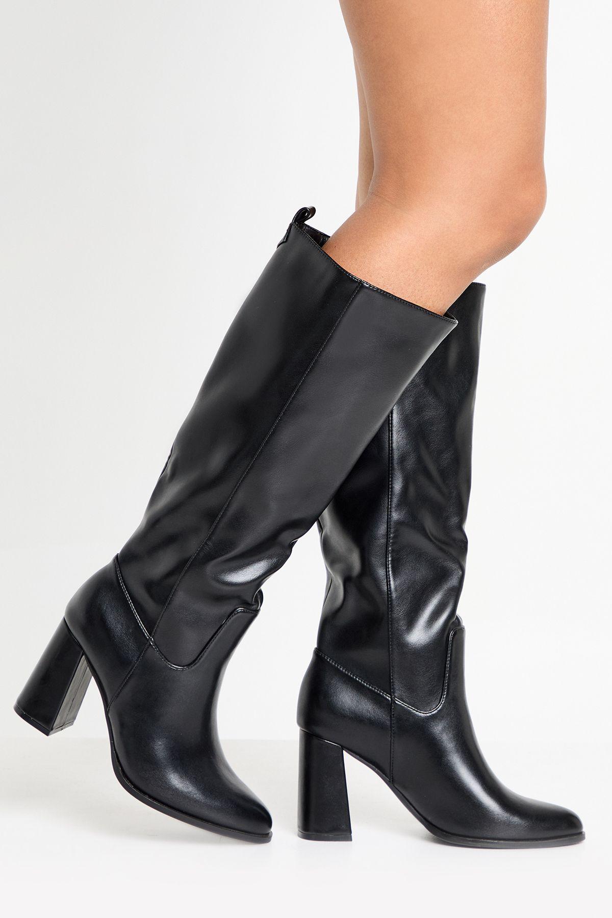 Flared Heel Round Toe Knee High Boots by BOOHOO Flared Heel Round Toe Knee High Boots by BOOHOO