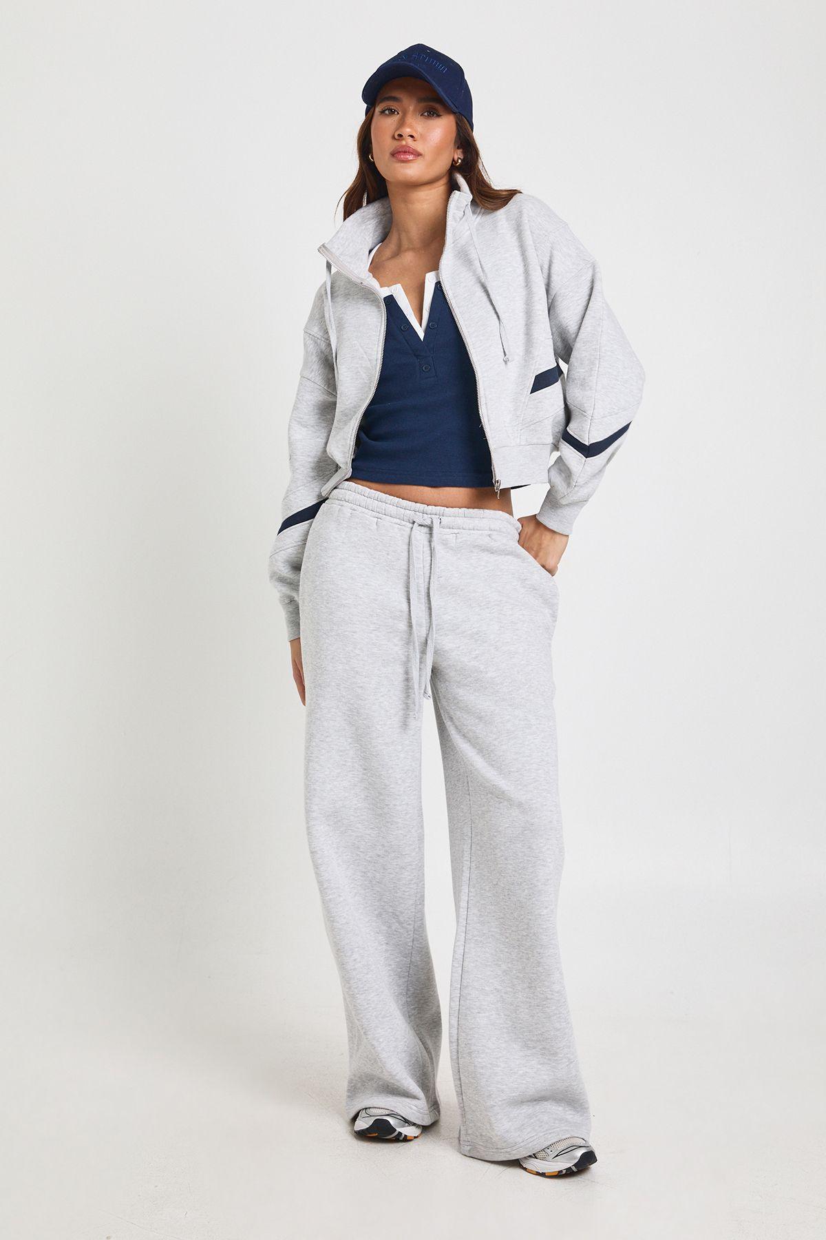Funnel Neck Contrast Panel Sweatshirt Tracksuit by BOOHOO
