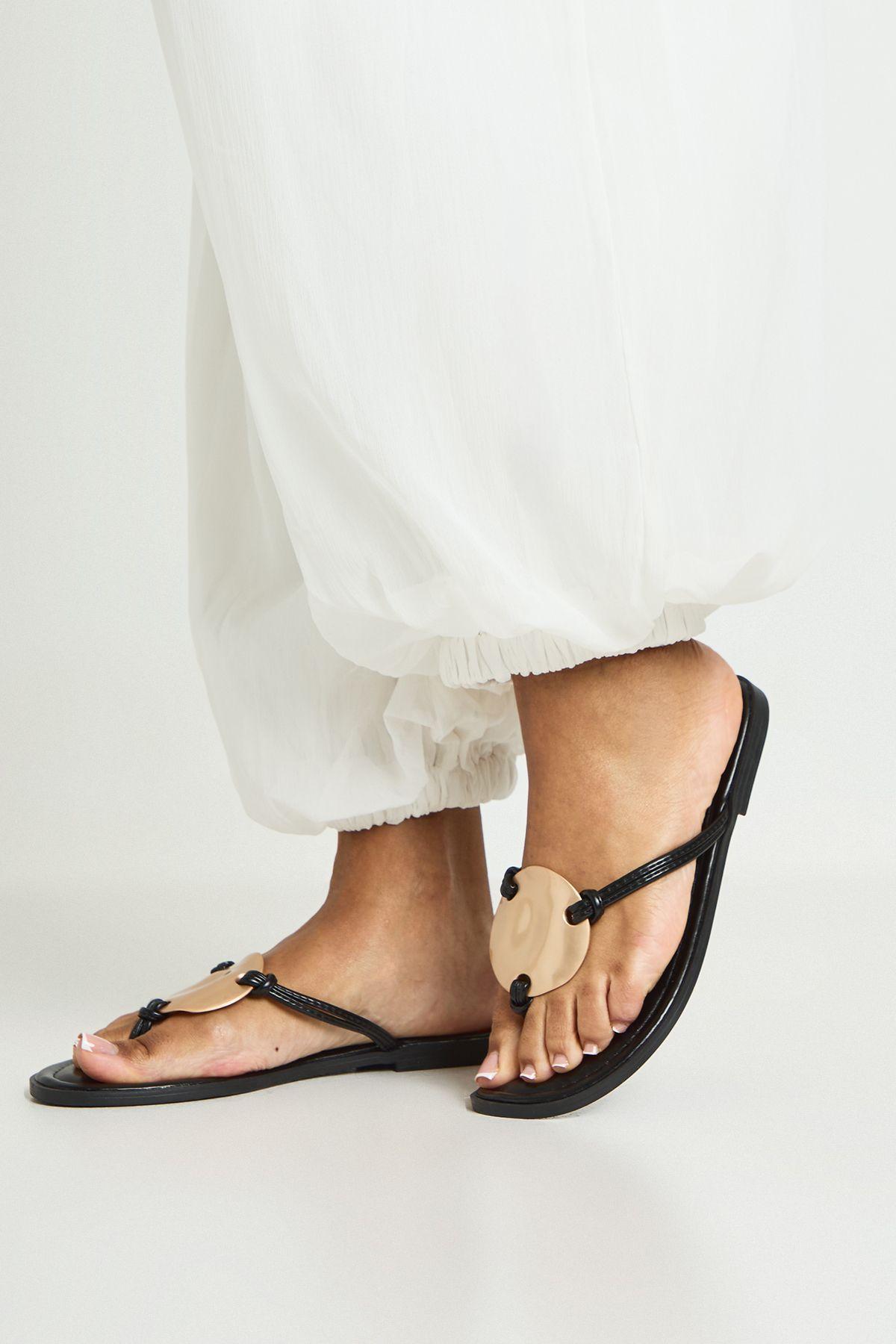 Gold Hardware Detail Flip Flops by BOOHOO