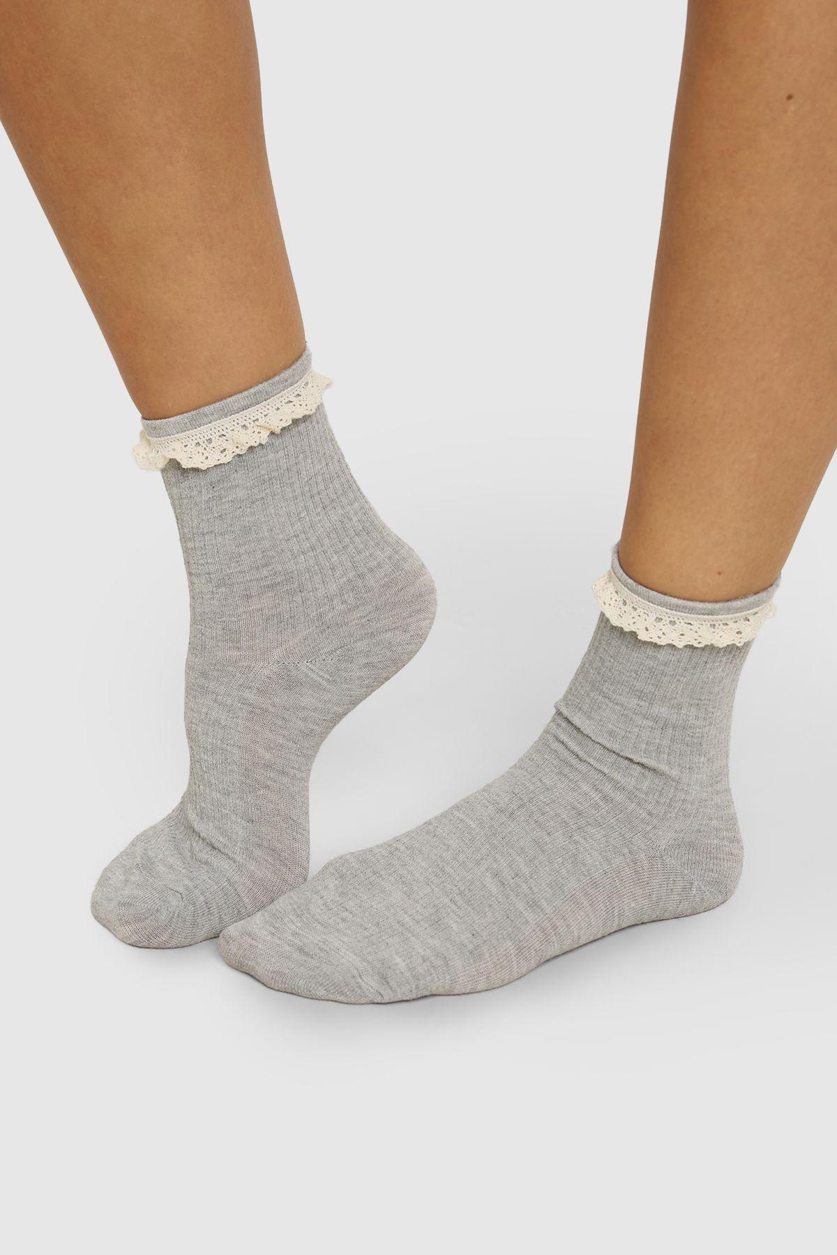 Grey Ribbed Frilly Socks by BOOHOO