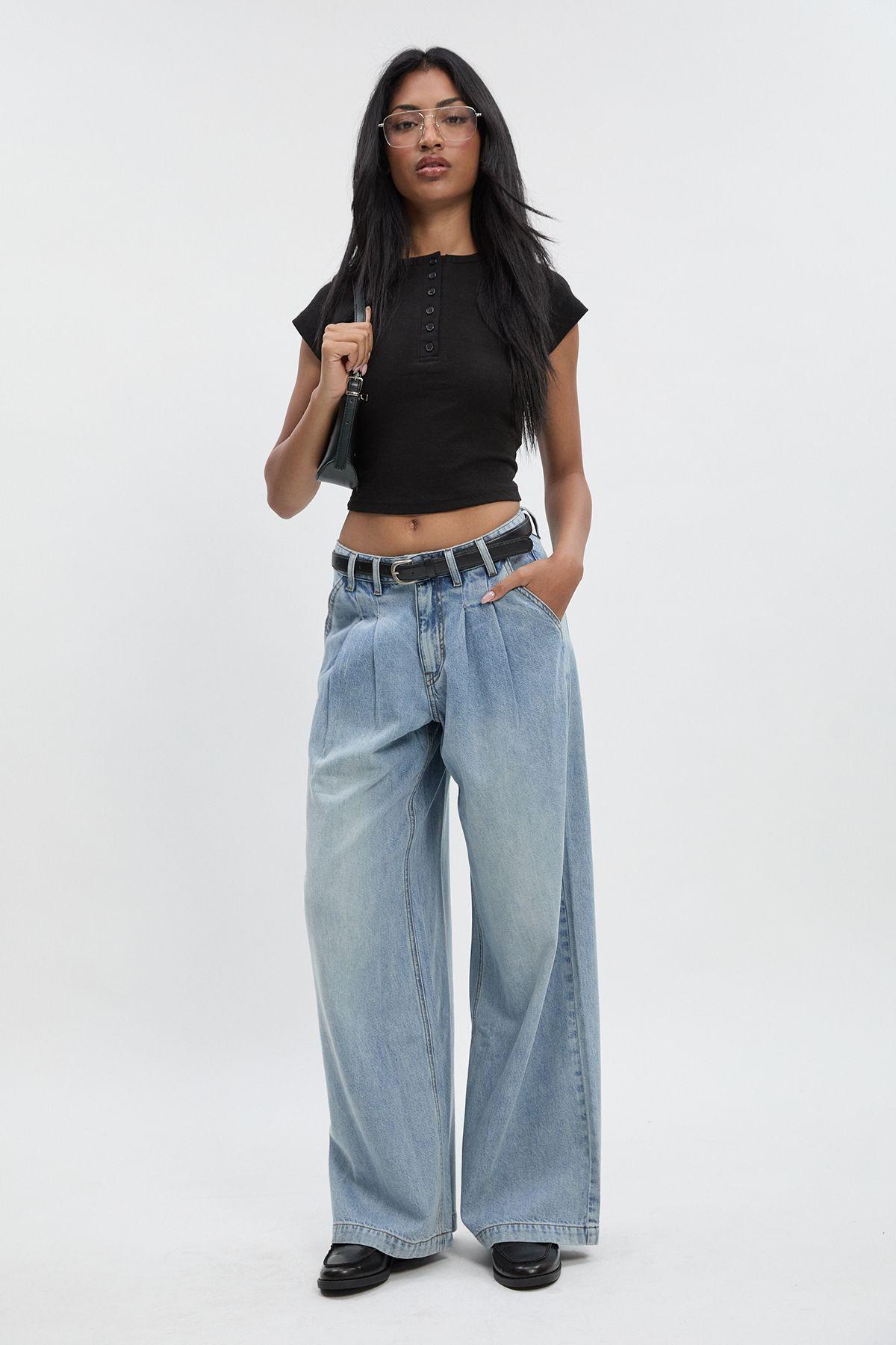 High Waist Supersoft Belted Pleated Wide Leg Jeans by BOOHOO