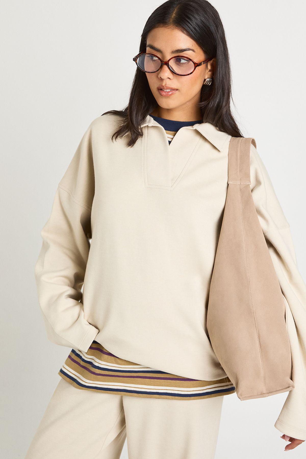 Interlock Collared Rugby Sweatshirt by BOOHOO