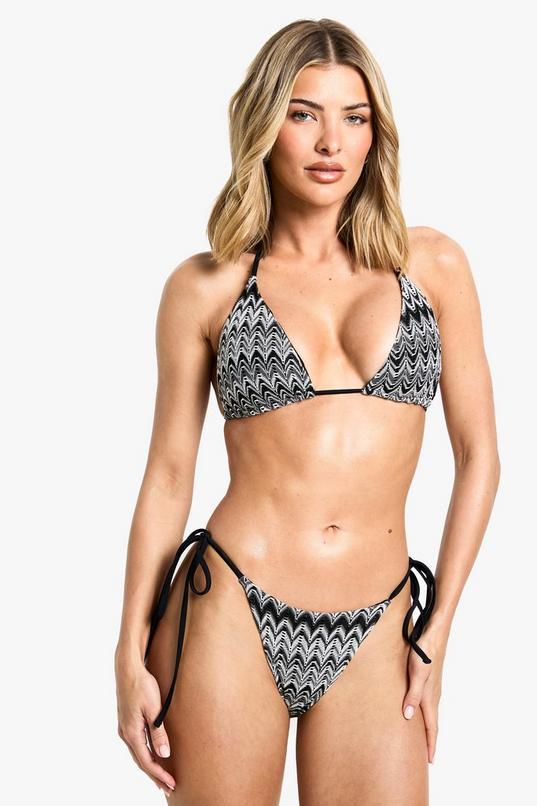 Knitted Zig Zag Triangle Bikini Top by BOOHOO