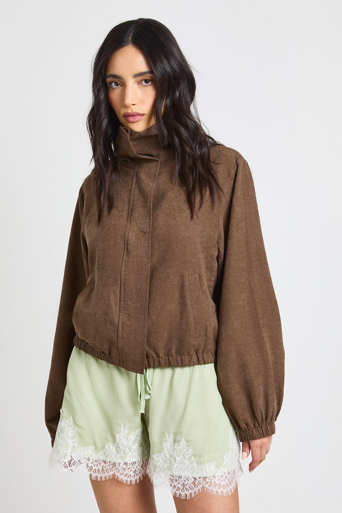 Lace Trim Chiffon Shorts by BOOHOO