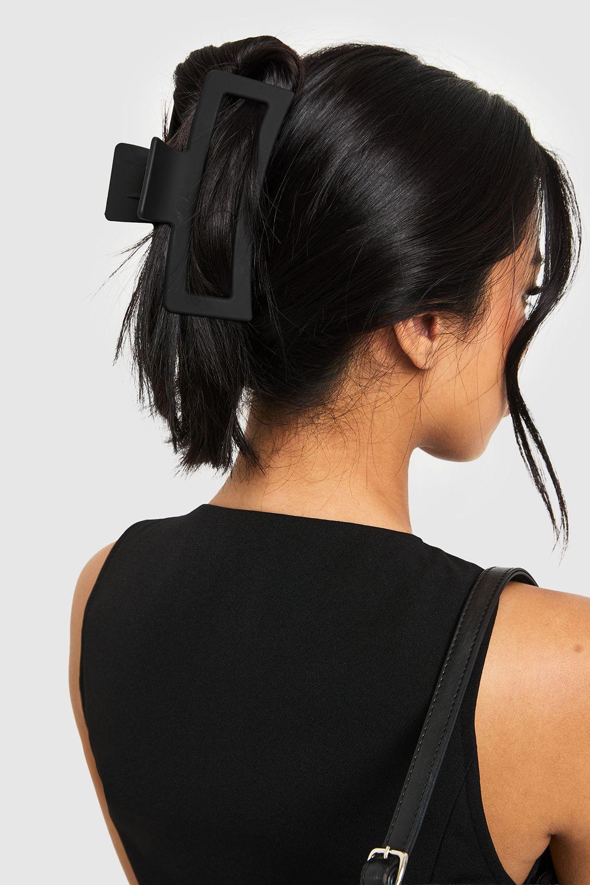 Large Square Claw Clip by BOOHOO