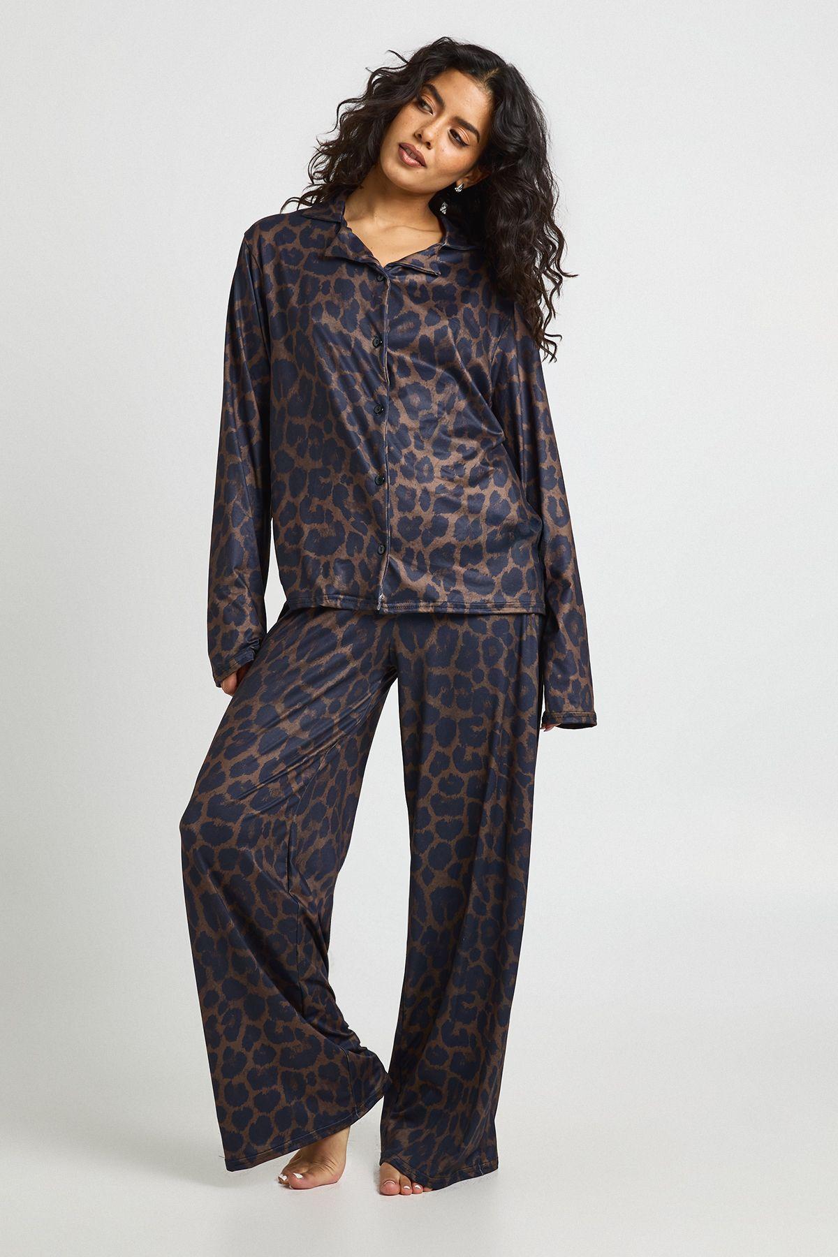 Leopard Print Long Sleeve Top & Trousers Pyjama Set by BOOHOO