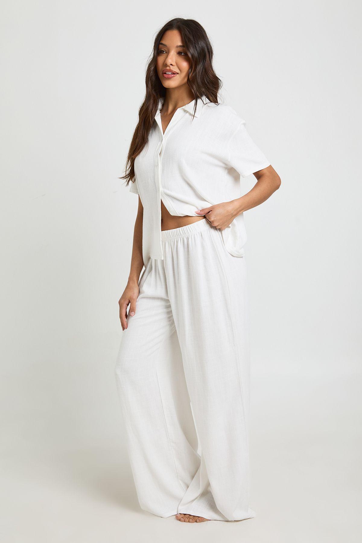 Linen Look Beach Wide Leg Trousers by BOOHOO