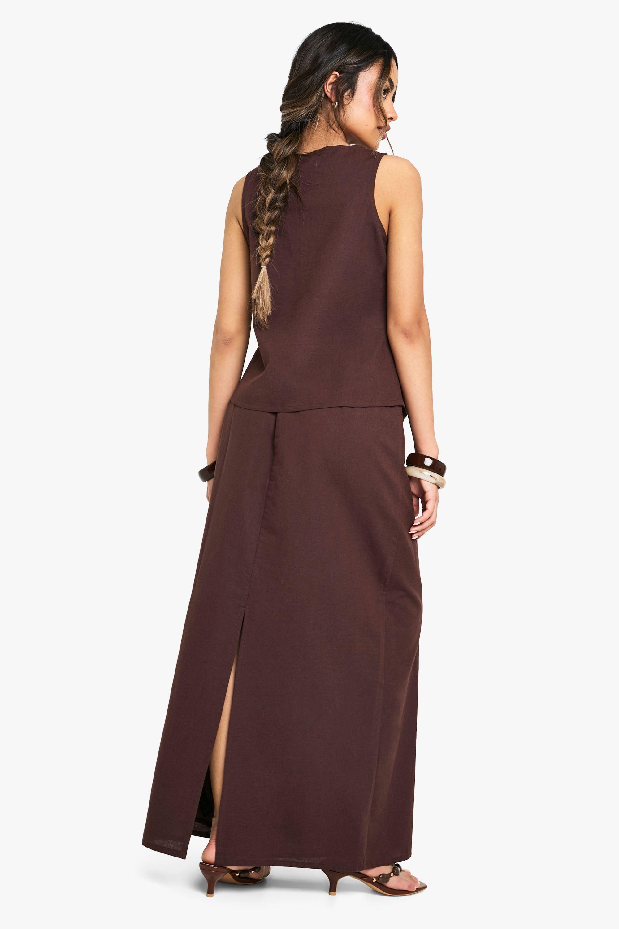 Linen Split Back Maxi Skirt by BOOHOO