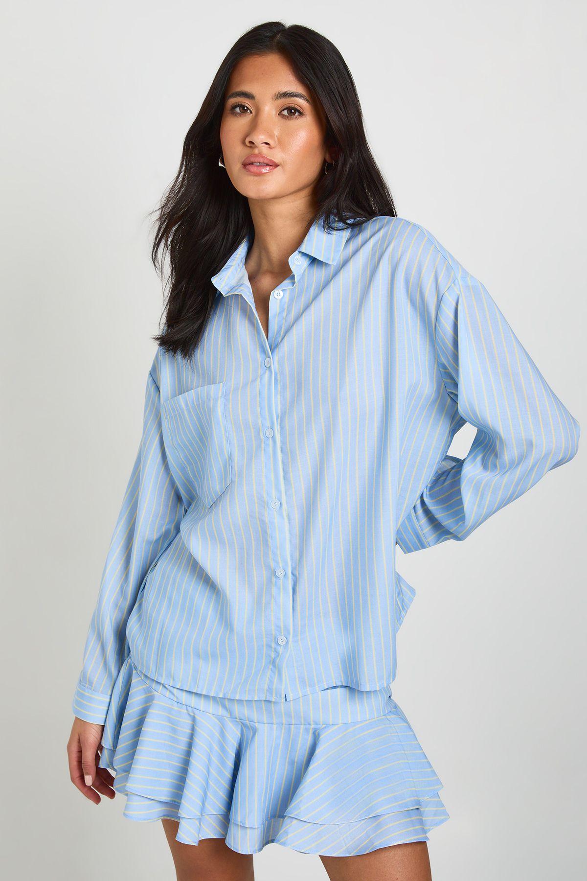 Loose Fitting Stripe Shirt by BOOHOO