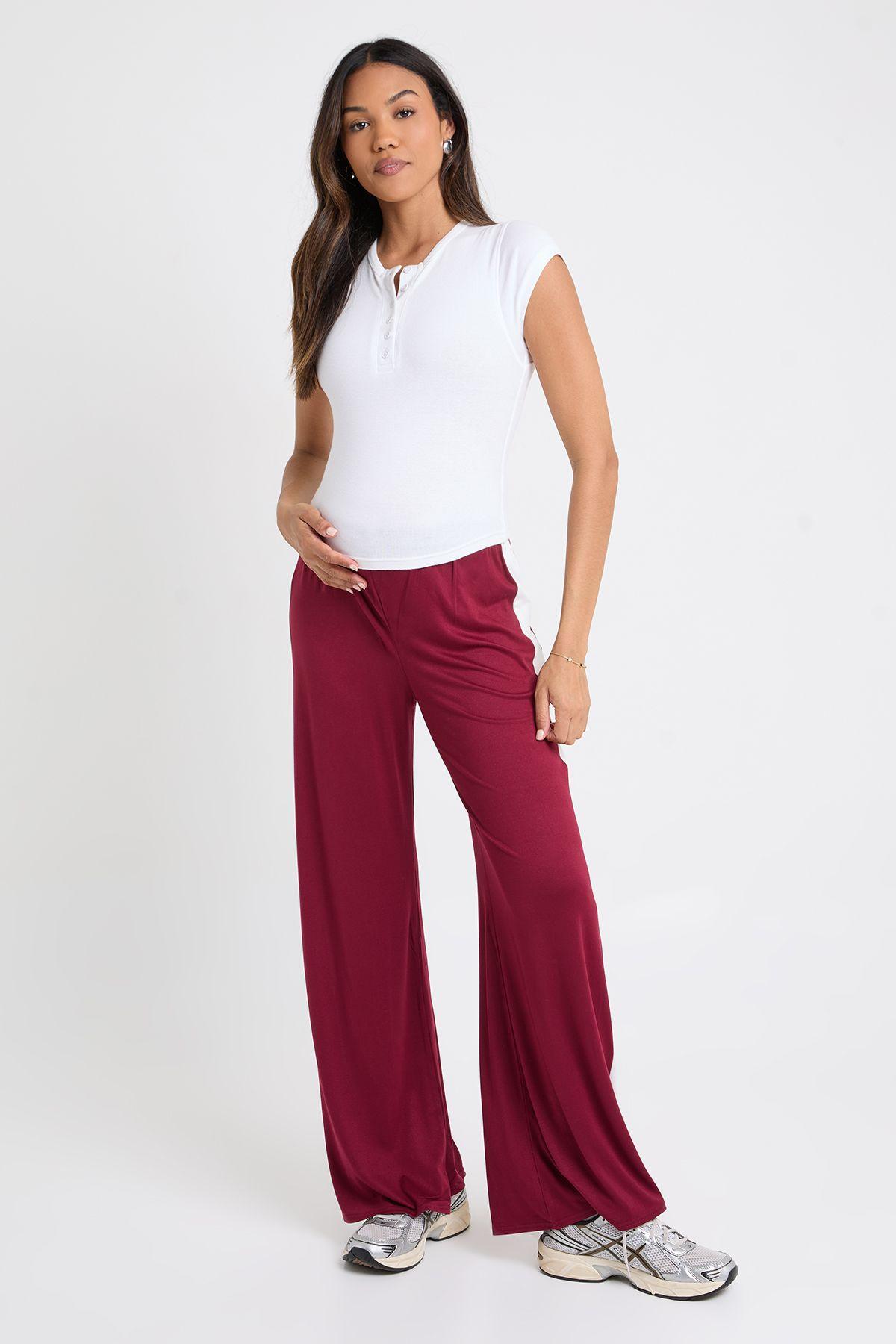 Maternity Contrast Side Stripe Wide Leg Trousers by BOOHOO Maternity Contrast Side Stripe Wide Leg Trousers by BOOHOO