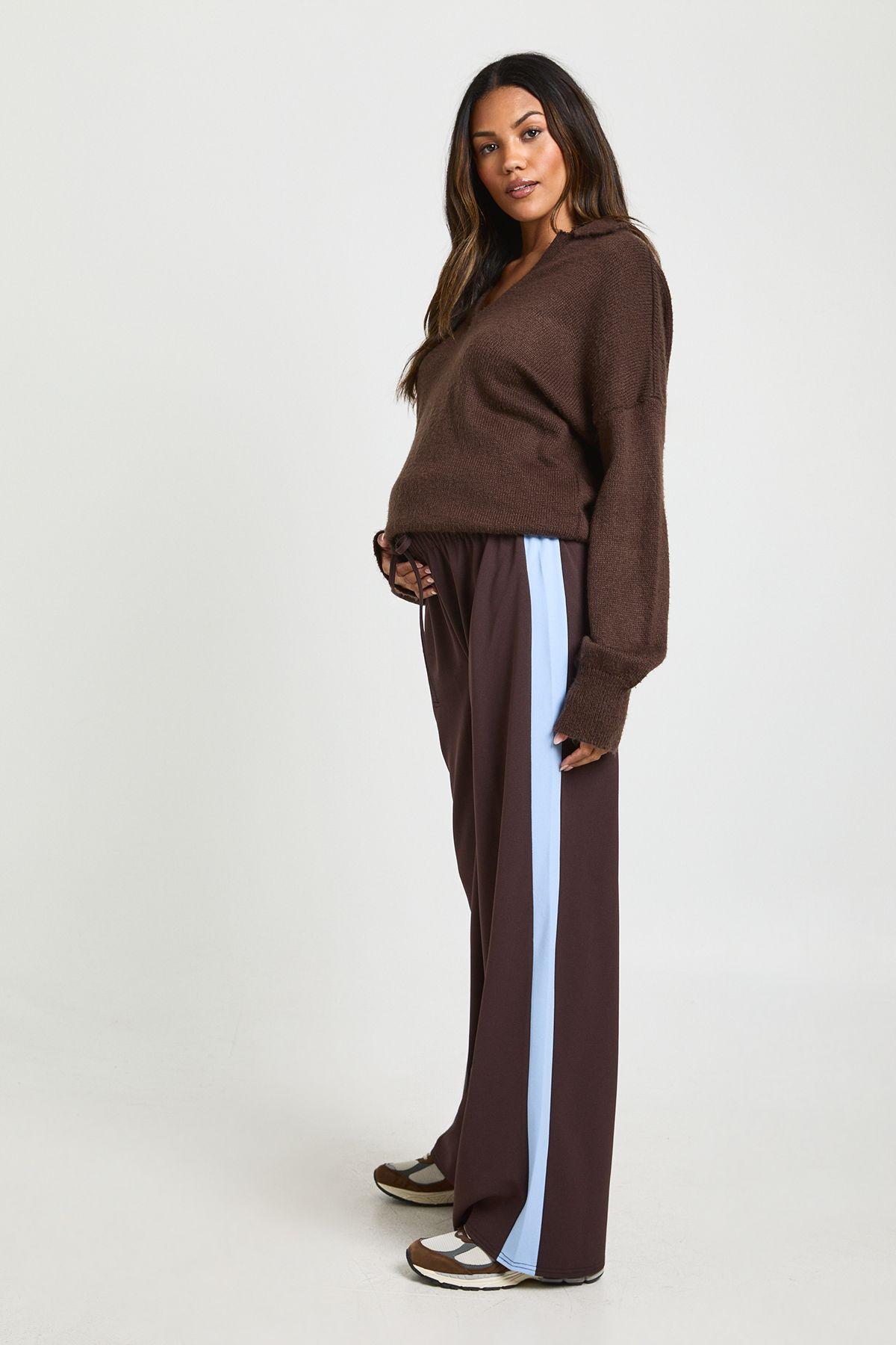 Maternity Contrast Side Stripe Wide Leg Trousers by BOOHOO