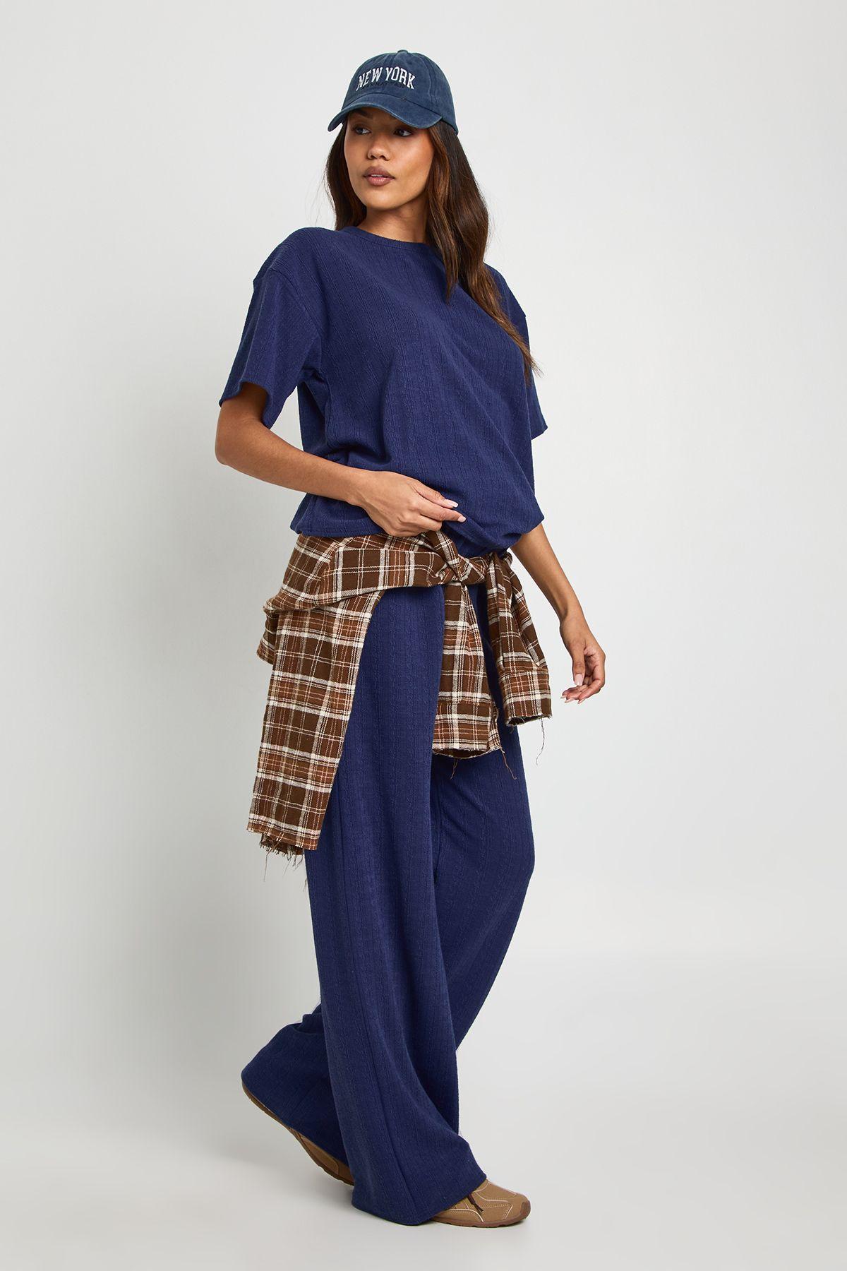 Maternity T-Shirt & Wide Leg Trouser Co-Ord by BOOHOO Maternity T-Shirt & Wide Leg Trouser Co-Ord by BOOHOO