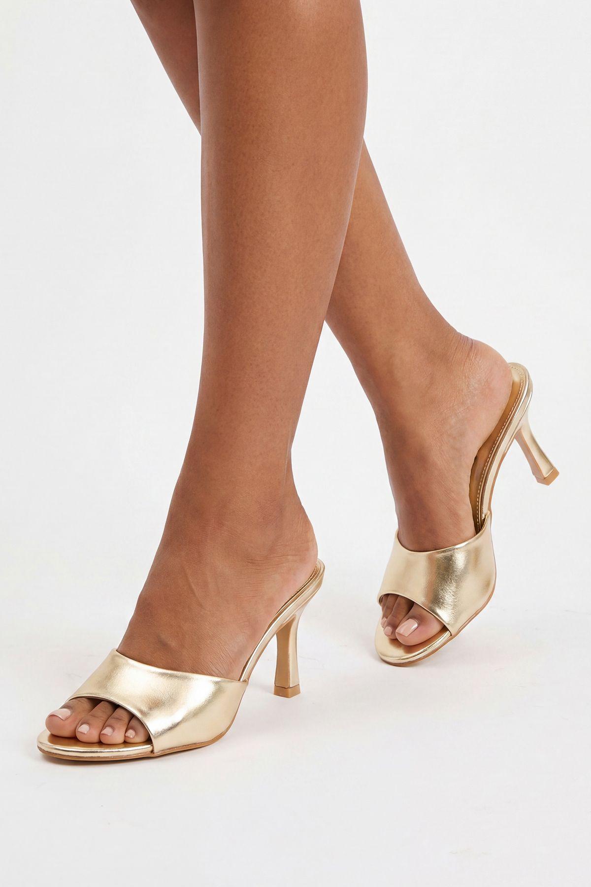 Metallic Low Heeled Mules by BOOHOO