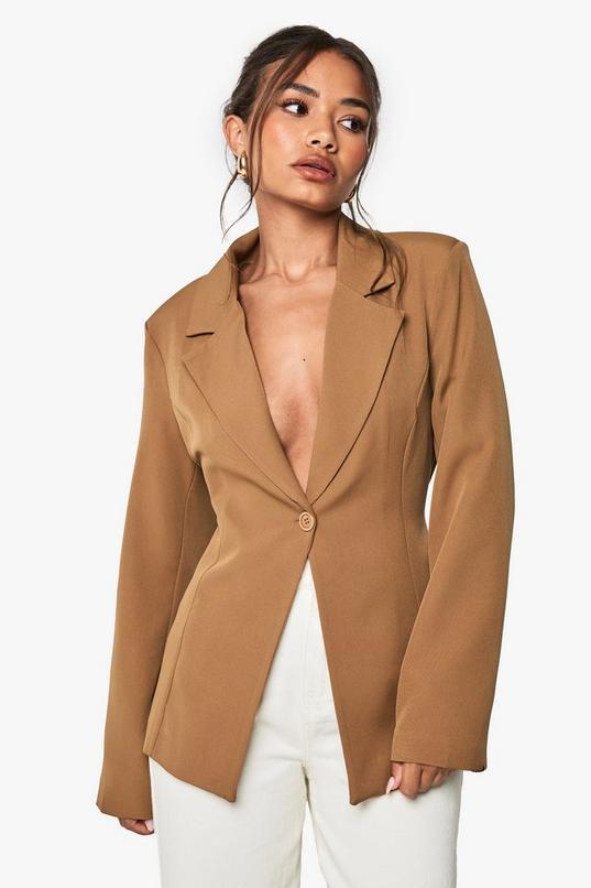 Open Back Tailored Blazer by BOOHOO