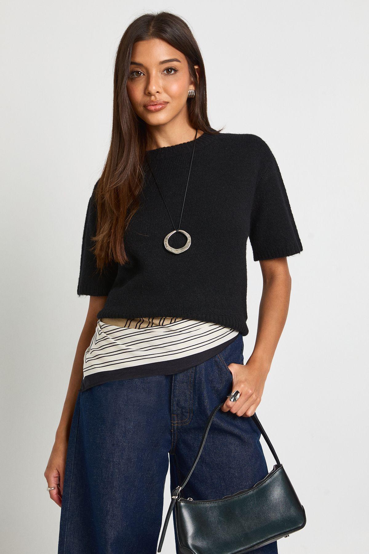 Oversized Knitted Top by BOOHOO