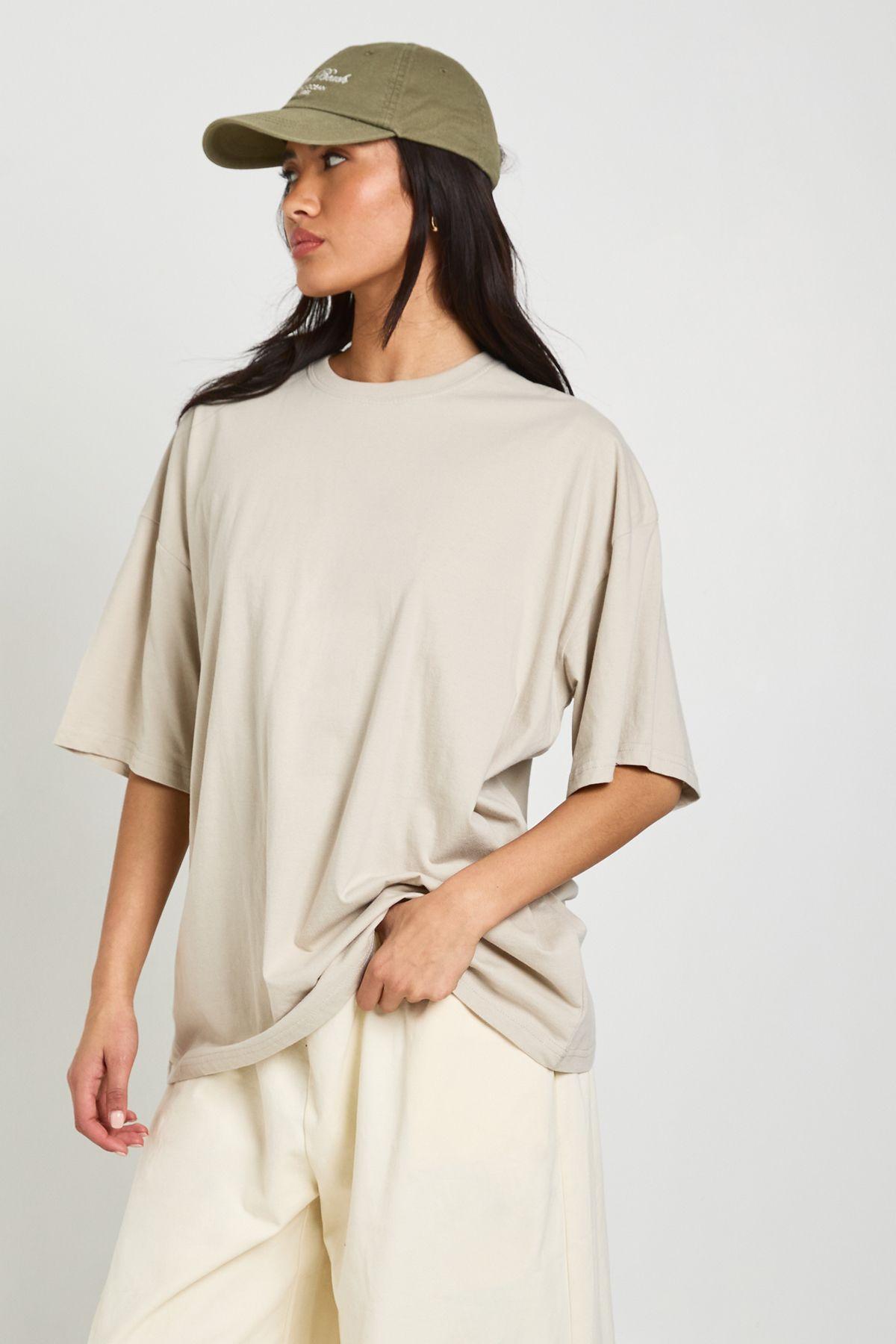 Oversized Short Sleeve T-Shirt by BOOHOO