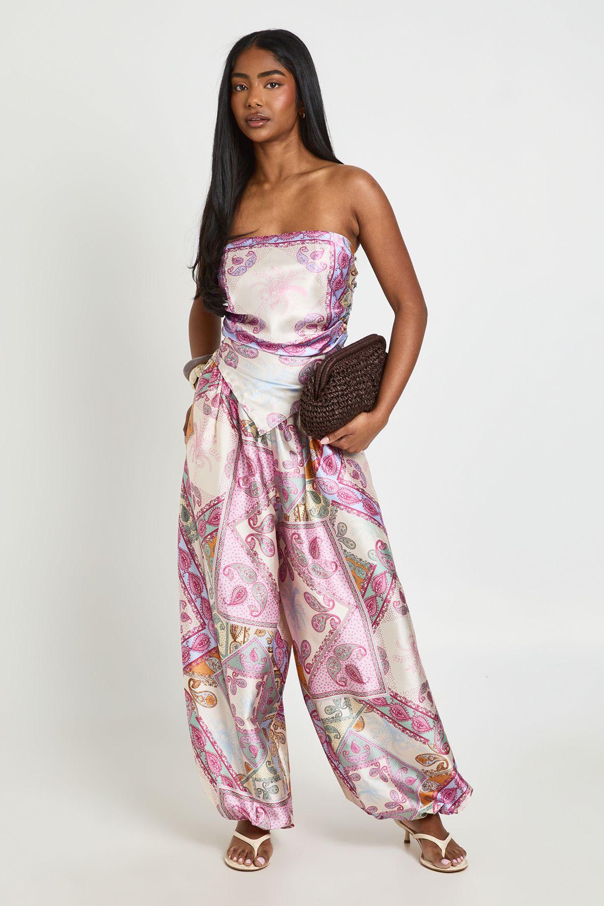 Paisley Satin Balloon Trouser by BOOHOO