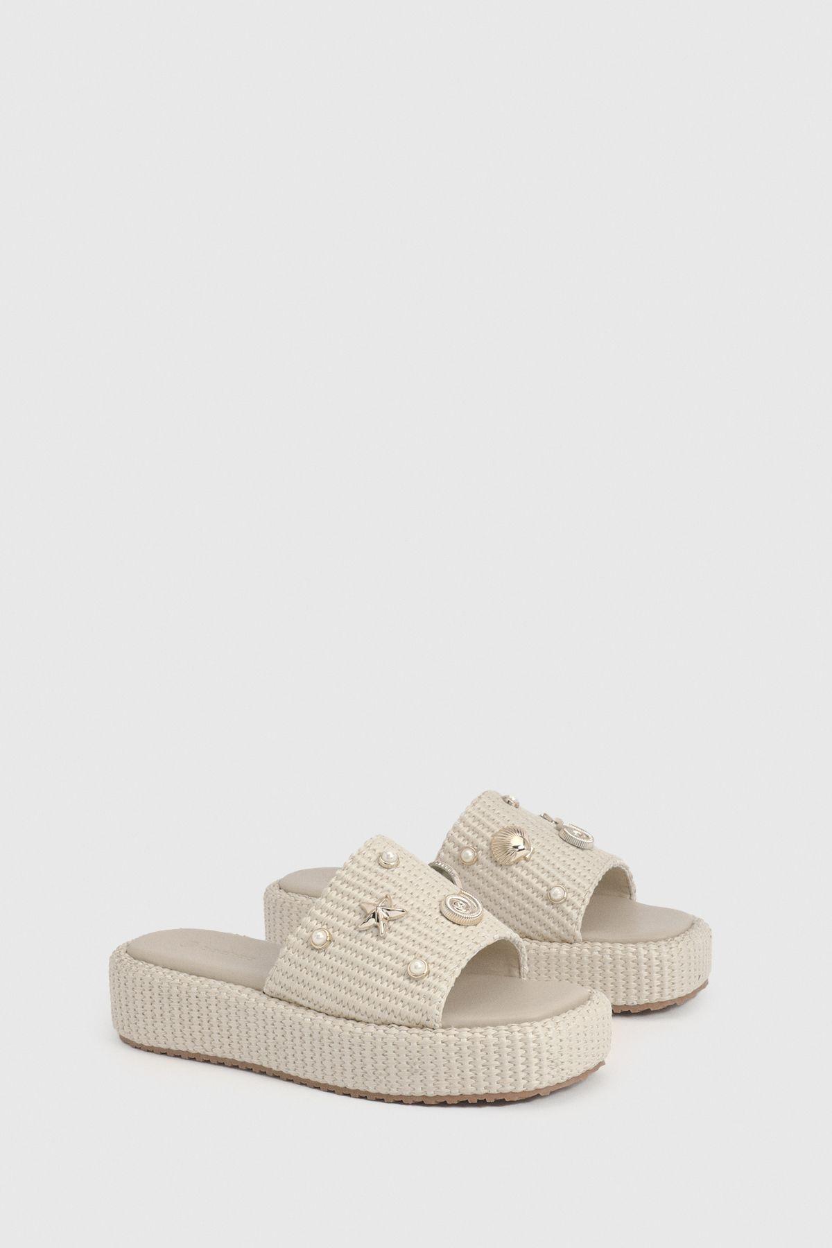 Pearl & Shell Raffia Flatform Sandals by BOOHOO