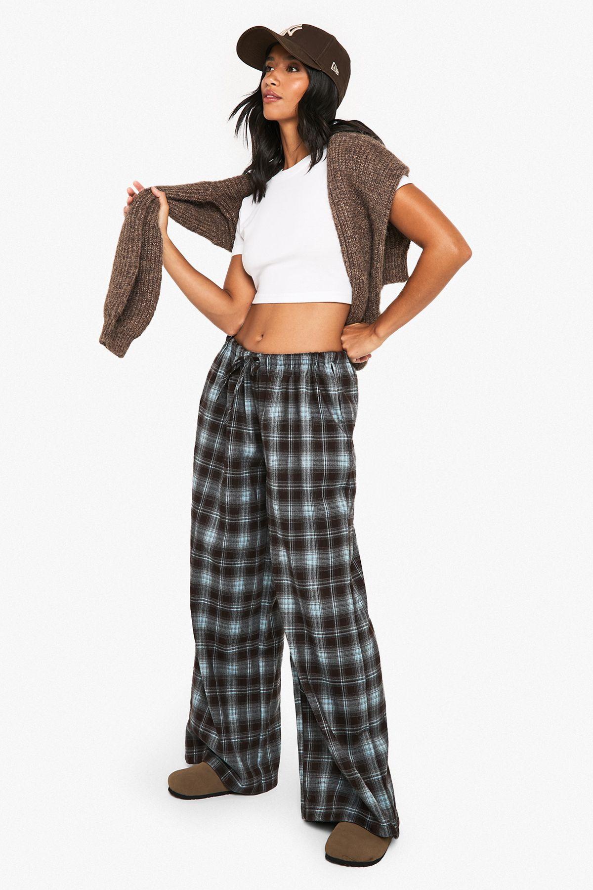 Petite Check Wide leg Drawcord Waist Trousers by BOOHOO