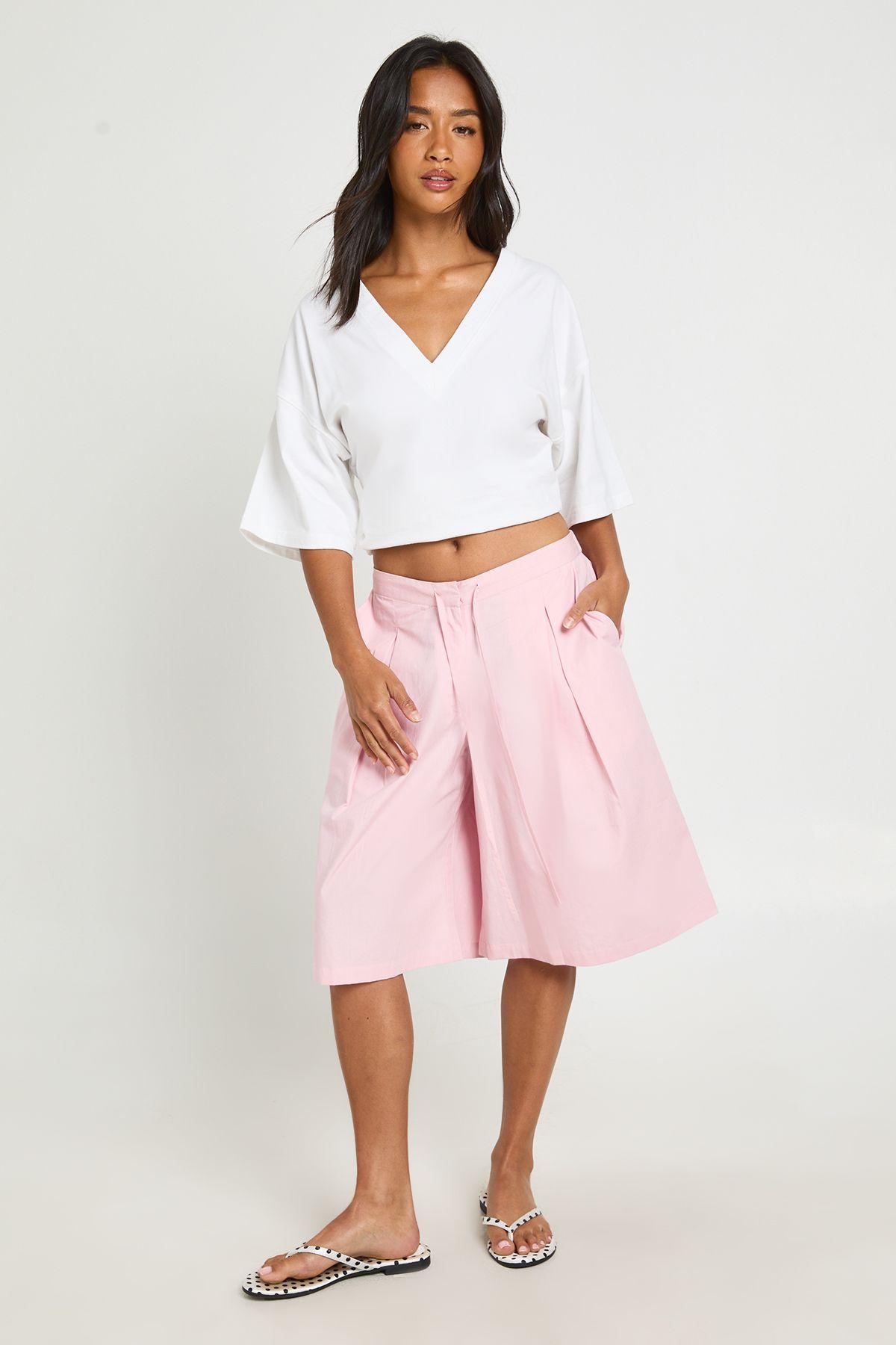 Petite Cotton Poplin Bermuda Short by BOOHOO